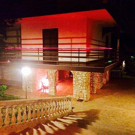 Bed & Breakfast Villa Angela Taranto Esterno foto
