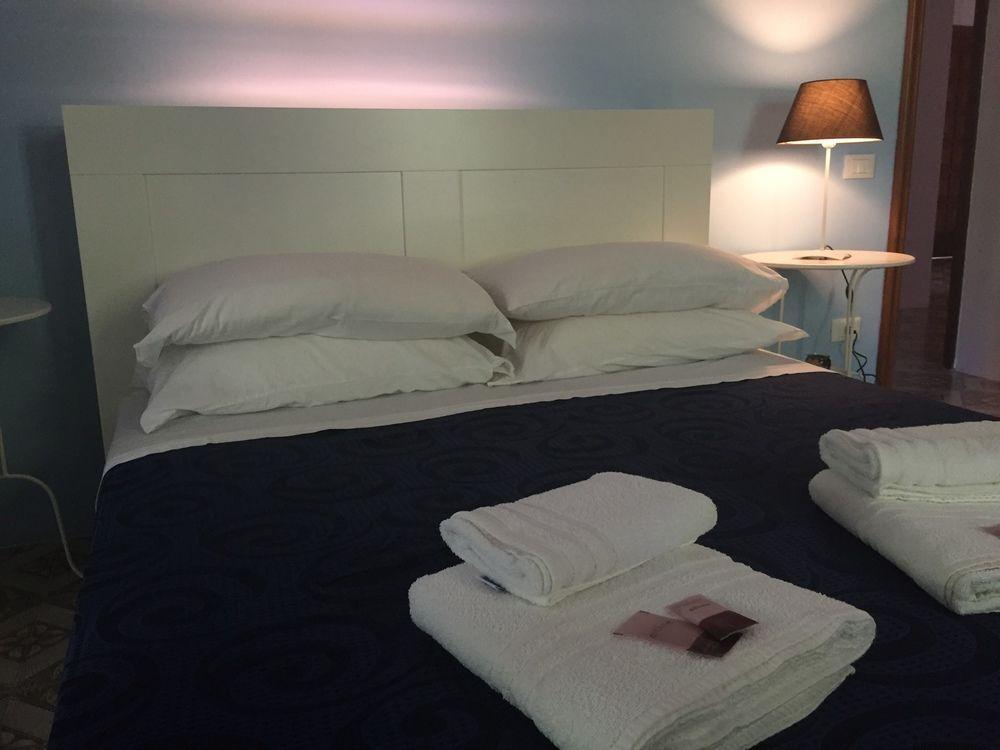 Bed & Breakfast Villa Angela Taranto Esterno foto
