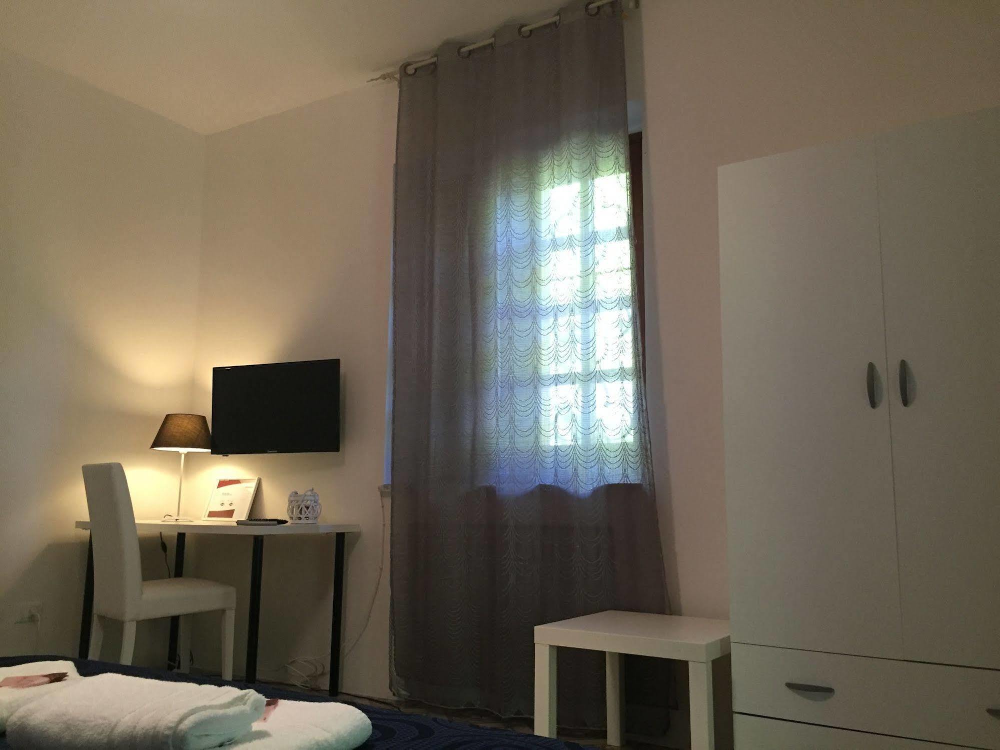 Bed & Breakfast Villa Angela Taranto Esterno foto